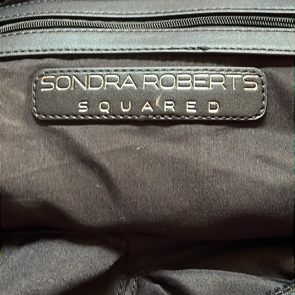 Sondra Roberts Squared Black Puffer Zipper Shoulder Tote Bag - Picture 3 of 10